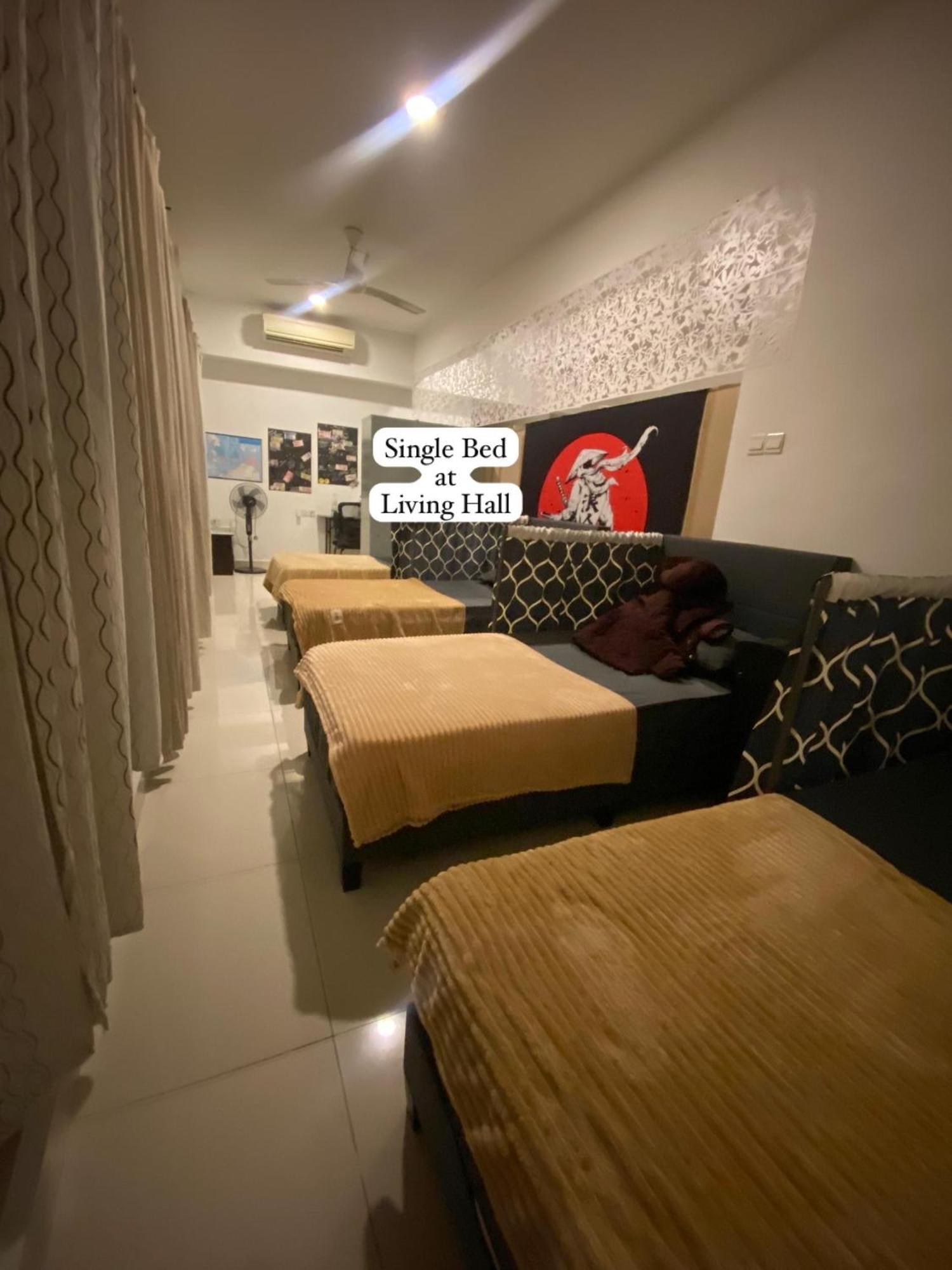 Regalia Bestfriend Hostel クアラルンプール エクステリア 写真