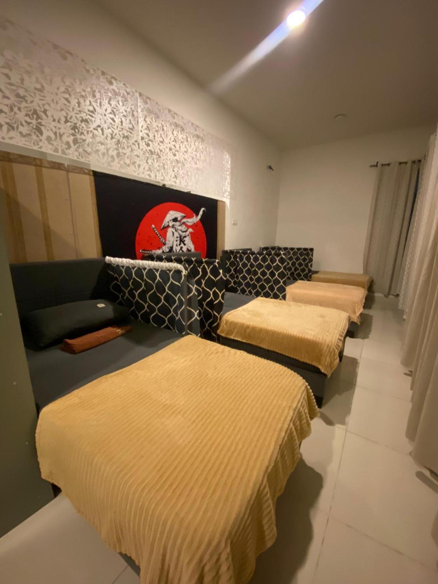 Regalia Bestfriend Hostel クアラルンプール エクステリア 写真