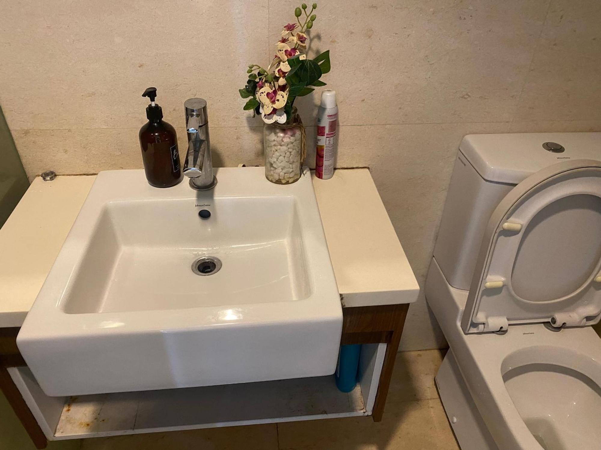 Regalia Bestfriend Hostel クアラルンプール エクステリア 写真